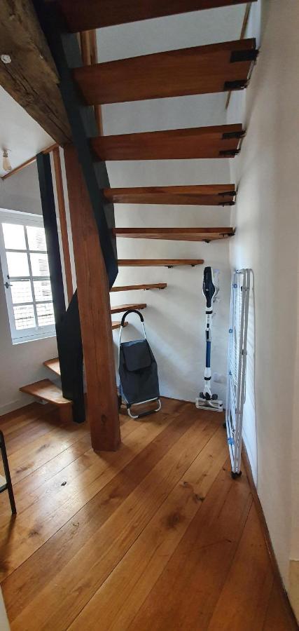Appartement Duplex Au Coeur Du Centre Historique 贝尔热拉克 外观 照片